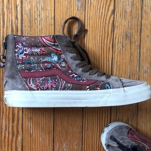 High top old Skool vans